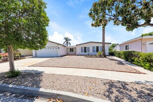 2953 Manzanita Way55 Senior Community in Hemet, CA - Building Photo