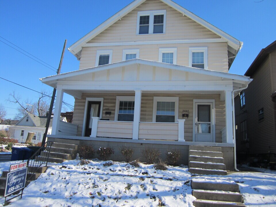 2444 Deming Ave in Columbus, OH - Foto de edificio
