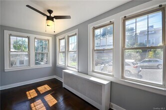 105 Greenvale Ave-Unit -1 in Yonkers, NY - Building Photo - Building Photo