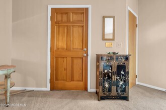 4 Black Pine Ln in Brielle, NJ - Building Photo - Building Photo