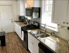 3557 Gatling Ave in Norfolk, VA - Building Photo - Building Photo
