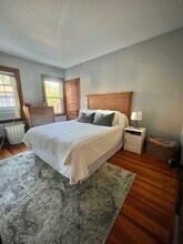 26 Charles St in Auburndale, MA - Building Photo - Building Photo