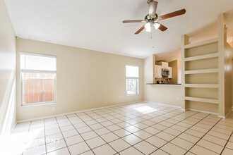 1121 Shoshanna Dr in Orlando, FL - Building Photo - Building Photo