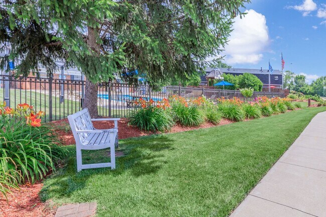 TOWNHOMES AT BLENDON