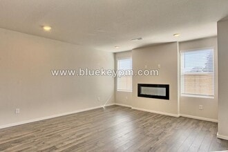 208 N 28th Pl in Ridgefield, WA - Building Photo - Building Photo