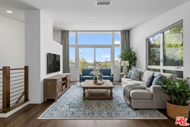 property at 1912 Liberty Ct