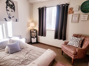 Bunting Lane Apartments in Mankato, MN - Building Photo - Building Photo
