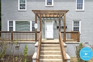 1106 Garner Rd, Unit D in Raleigh, NC - Building Photo