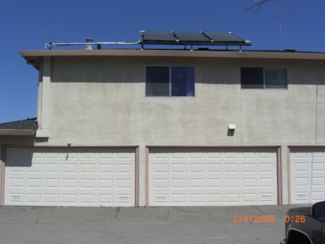 3140 Neal Ave, Unit 4 in San Jose, CA - Foto de edificio - Building Photo