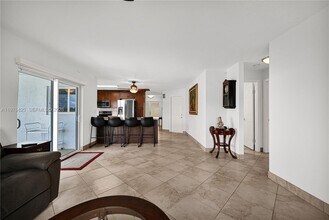 5081 SW 119th Ave in Cooper City, FL - Building Photo - Building Photo