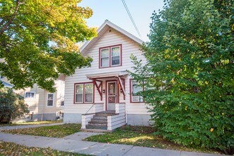 Campus Area Houses (MH Rentals) in Madison, WI - Building Photo - Building Photo