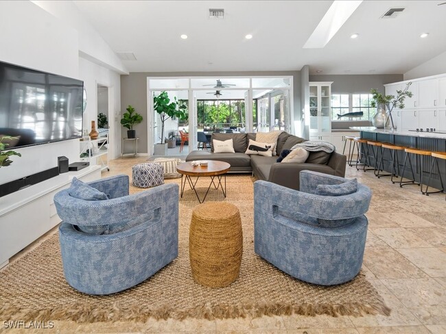 property at 339 4th Ave N