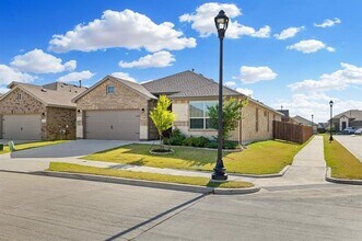 14633 Caelum Dr in Haslet, TX - Building Photo - Building Photo