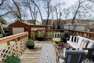 8715 Ridge St in River Grove, IL - Foto de edificio - Building Photo