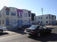 1600 E 10th St in Long Beach, CA - Foto de edificio - Building Photo