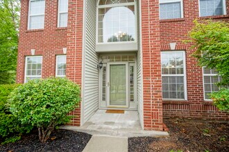 14170 Royalwood Dr in Fishers, IN - Building Photo - Building Photo