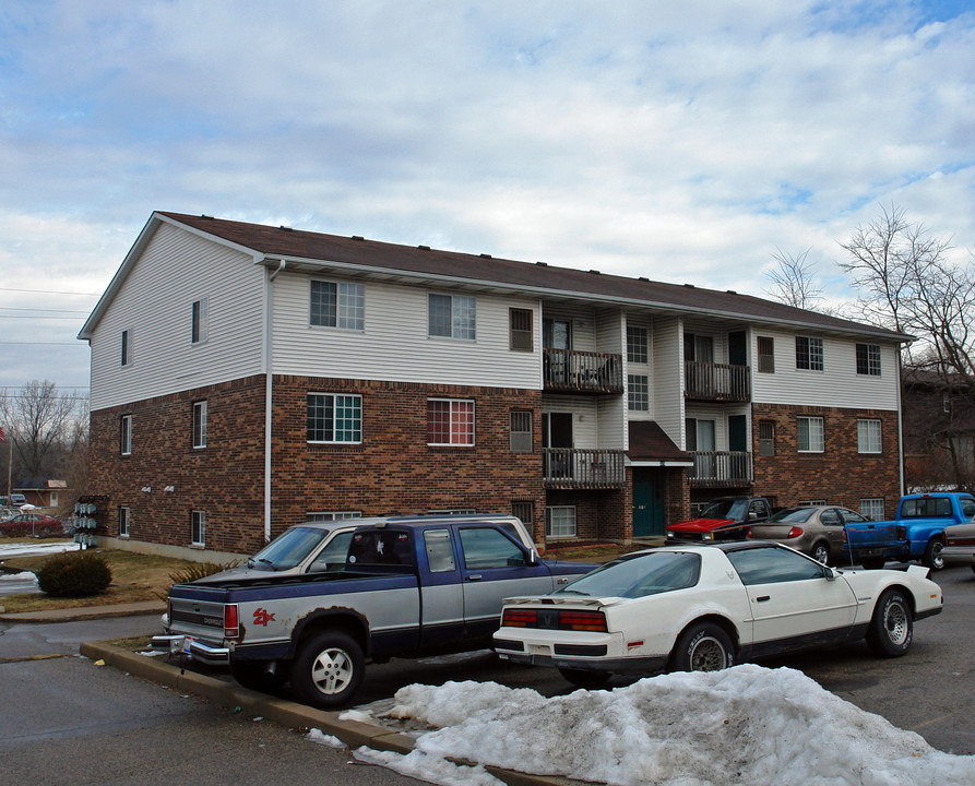 370 W Market St in Xenia, OH - Building Photo