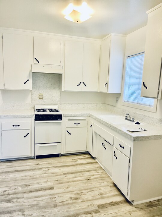 2605 Gates Ave in Redondo Beach, CA - Building Photo