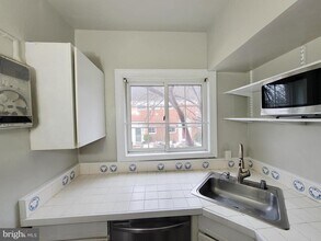 3408 Gunston Rd in Alexandria, VA - Building Photo - Building Photo