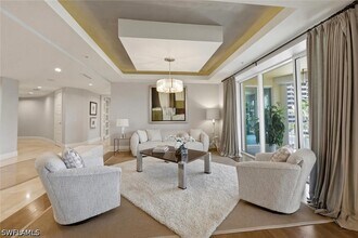 4501 Gulf Shore Blvd N in Naples, FL - Building Photo - Building Photo