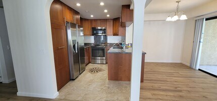 10360 Ridgewater Ln in San Diego, CA - Building Photo - Building Photo