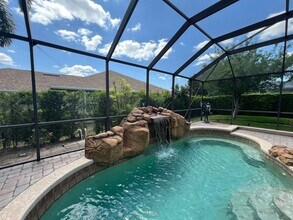7904 Westminster Abbey Blvd in Orlando, FL - Building Photo - Building Photo
