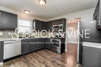 1510 Patricia Dr in Marysville, OH - Building Photo - Building Photo