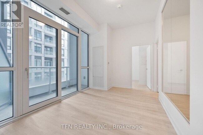 15 Richardson St in Toronto, ON - Building Photo - Building Photo