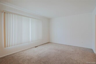 20720 Meier Rd in St. Clair Shores, MI - Building Photo - Building Photo