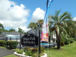 Tillman Park Apartments in Mobile, AL - Foto de edificio - Building Photo
