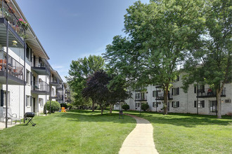 Fordem Towers in Madison, WI - Building Photo - Building Photo