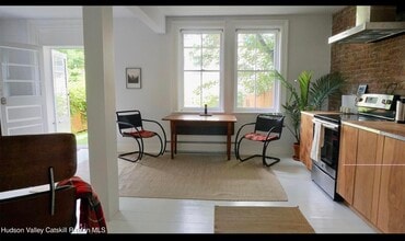 524 State St in Hudson, NY - Building Photo - Building Photo