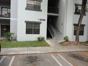11241 W Atlantic Blvd, Unit 106 in Coral Springs, FL - Building Photo - Building Photo