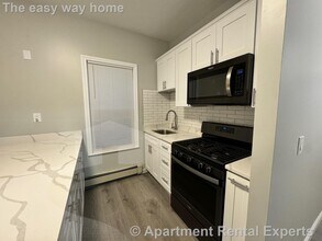 10 Pearl Street Pl, Unit 10 in Somerville, MA - Building Photo - Building Photo