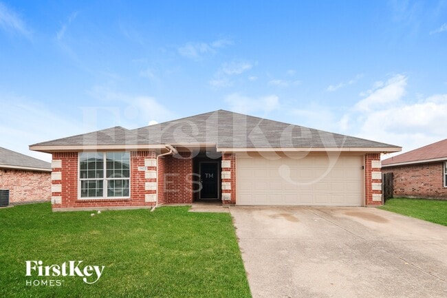 property at 1822 Willowbrook Dr