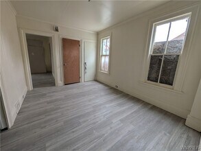 616 7th St in Niagara Falls, NY - Building Photo - Building Photo