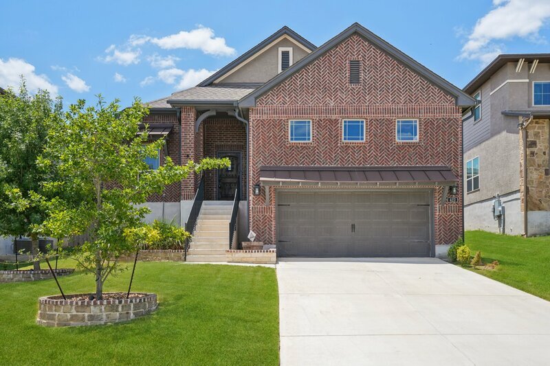 432 Sundance Way in San Antonio, TX - Building Photo