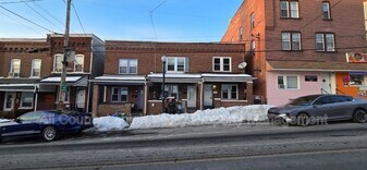 1037 E 4th St in Bethlehem, PA - Building Photo