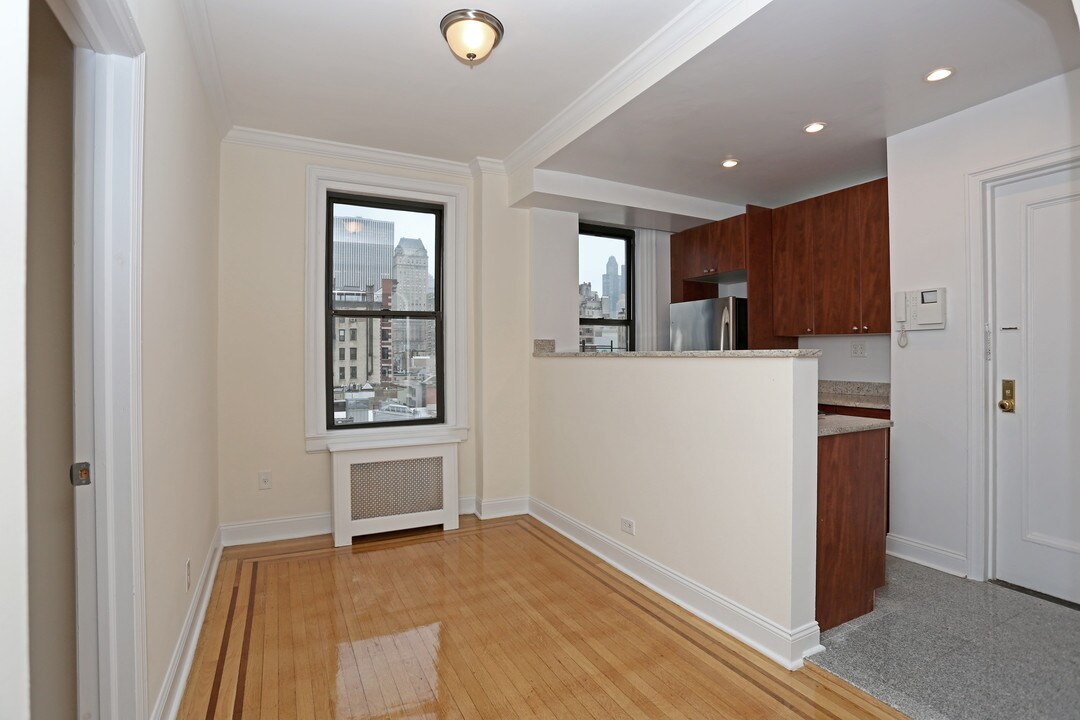 809-811 Madison Ave in New York, NY - Foto de edificio