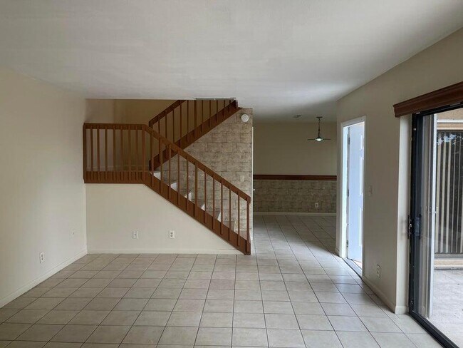 4803 Waterview Cir in Palm Springs, FL - Building Photo - Building Photo