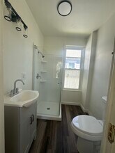 5617 Abbottsford St in Cincinnati, OH - Building Photo - Building Photo