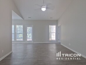 8734 Rozumny Dr in Charlotte, NC - Building Photo - Building Photo