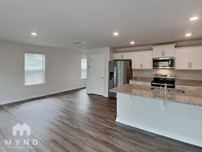 5167 Hyrule Dr in Charlotte, NC - Building Photo - Building Photo