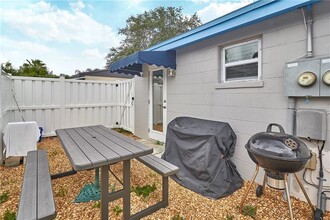 18040 5th St E in Redington Shores, FL - Building Photo - Building Photo