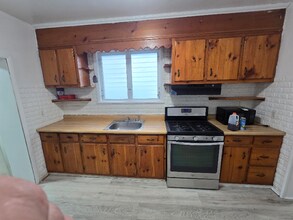 723 E Woodlawn St in Philadelphia, PA - Building Photo - Building Photo