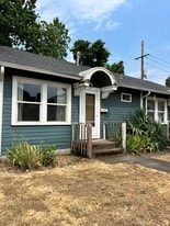 441 16th St SE, Unit 441 in Salem, OR - Building Photo