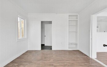 1280 Flora St in Barstow, CA - Building Photo - Building Photo