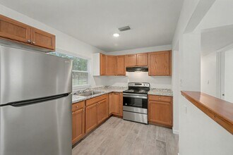 990 Pinson Blvd in Rockledge, FL - Building Photo - Building Photo