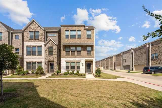 801 Cassandra Ct in Euless, TX - Building Photo - Building Photo