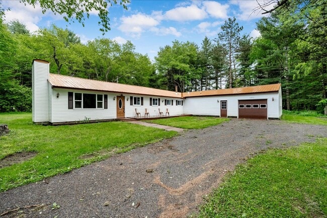 10814 Campground Rd in Rome, NY - Building Photo - Building Photo